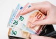 如何看待零首付购车相关情况？这种购车方式对金融市场有何影响？