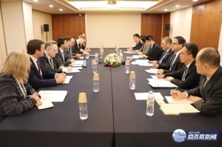 王文涛部长会见加拿大国贸部长西杜