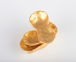 黄金与加密货币投资哪个更稳？