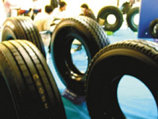 如何计算橡胶期货期价？期价计算有哪些依据？