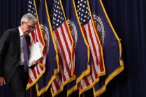 鲍威尔闭口不谈美联储主席任期届满后是否继续任职