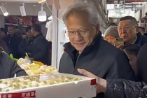 上海买个菜竟能偶遇黄仁勋？网友直呼“不得了”！