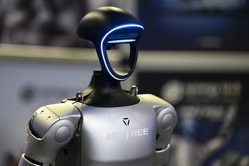 估值不高于100亿元,蚂蚁集团和中国移动计划投资宇树科技 第1张 估值不高于100亿元,蚂蚁集团和中国移动计划投资宇树科技 第1张