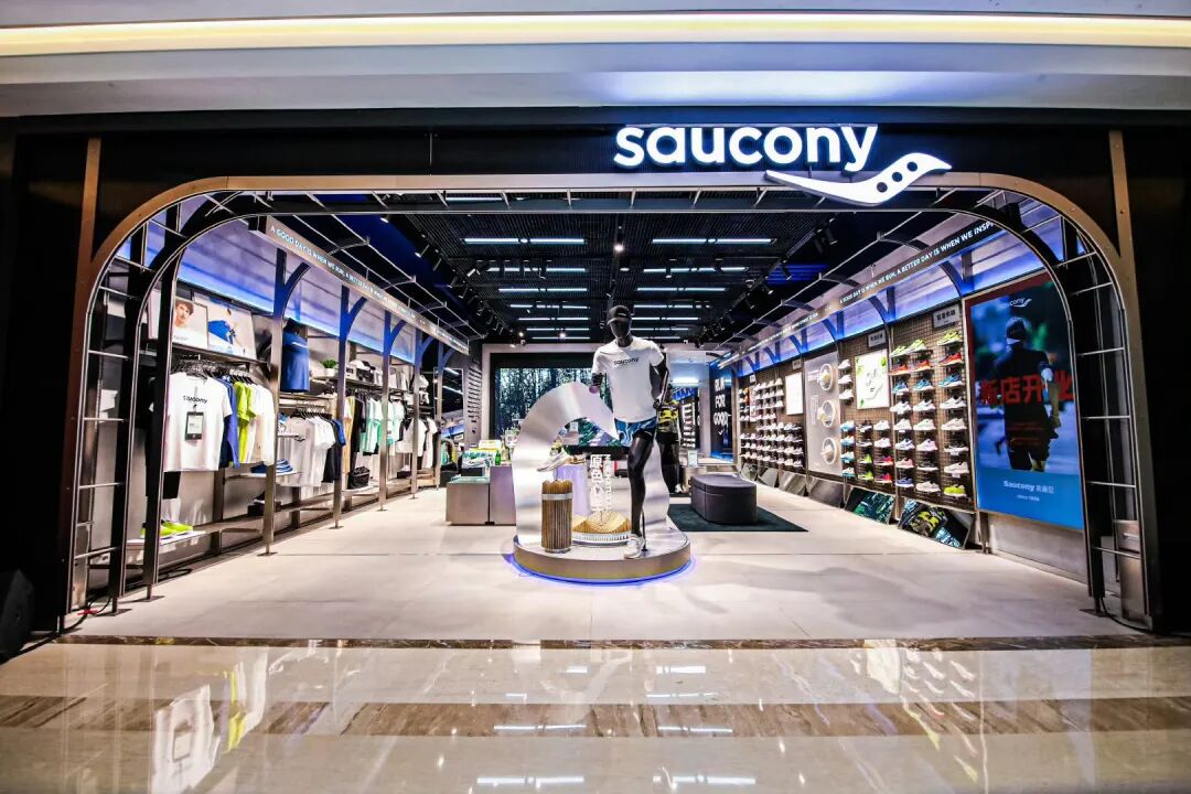 索康尼:被特步耽误的“始祖鸟”? 第9张 索康尼:被特步耽误的“始祖鸟”? 第9张