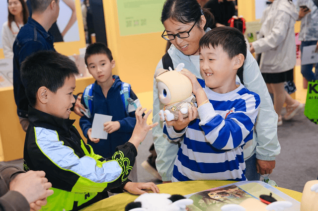 早教机推荐:要AI陪伴,更要实用主义!奇多多在WTCC树立“实用派”学伴标杆 第17张 早教机推荐:要AI陪伴,更要实用主义!奇多多在WTCC树立“实用派”学伴标杆 第17张