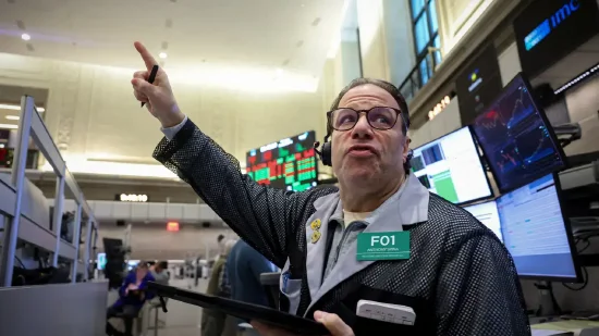 午盘：美股维持涨势 市场关注联储会议纪要  第1张