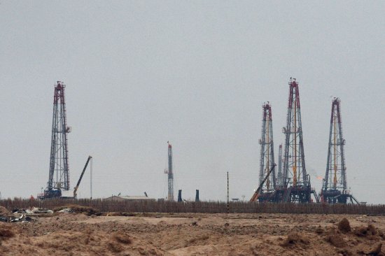 伊拉克大型油田开始停产 霍尔木兹危机若无好转恐减产300万桶/日 第1张 伊拉克大型油田开始停产 霍尔木兹危机若无好转恐减产300万桶/日 第1张