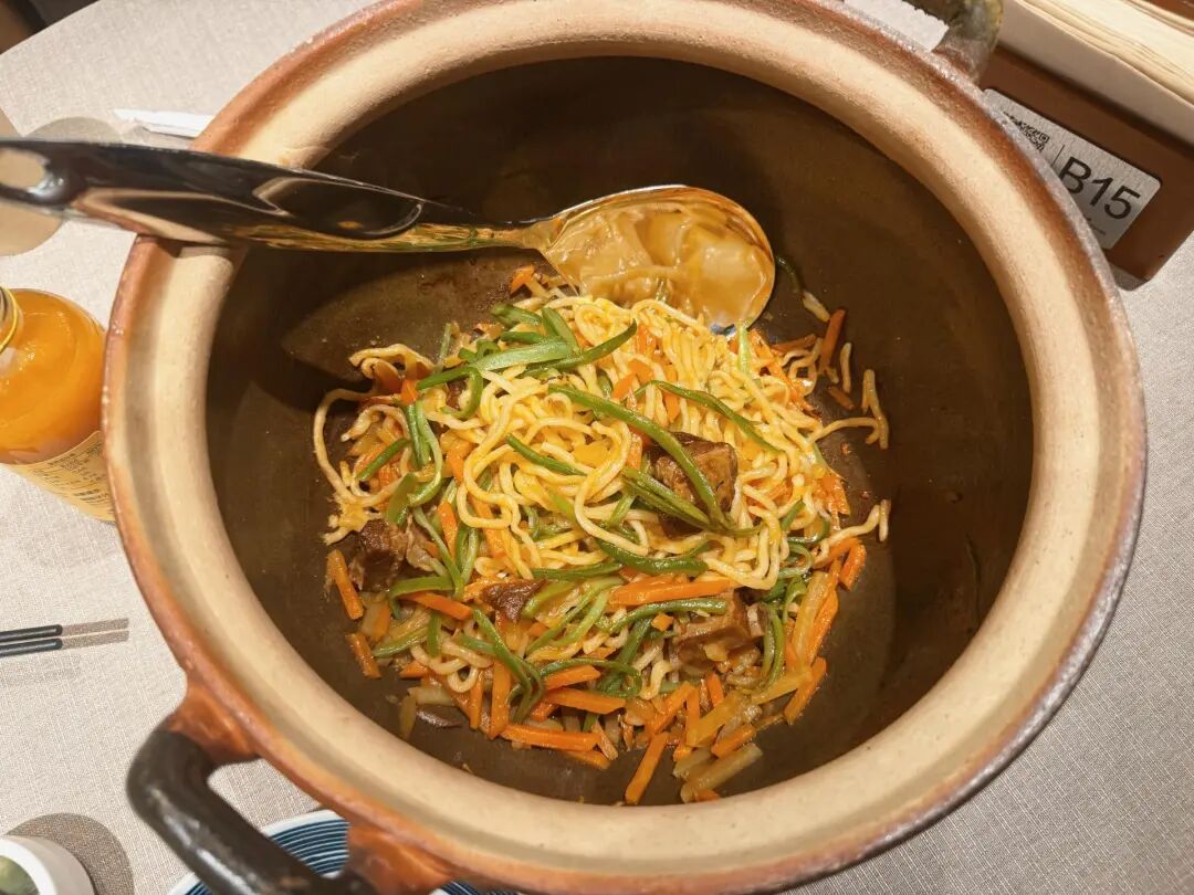 贾国龙创办新品牌，人均消费40元至50元，本人回应：不会放弃西贝，但要关一部分店，希望承接部分员工  第4张