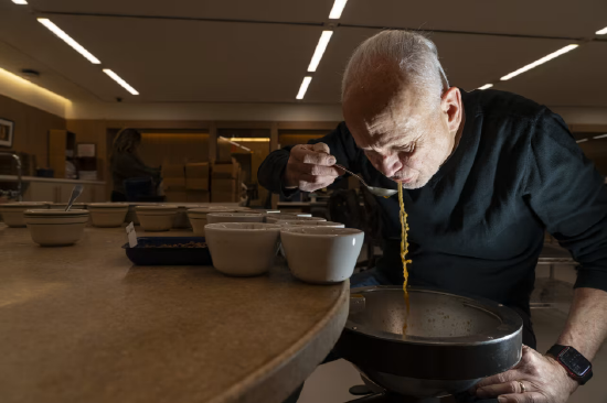 华尔街有一支精英咖啡品鉴团队，却苦于招不到新人  第5张